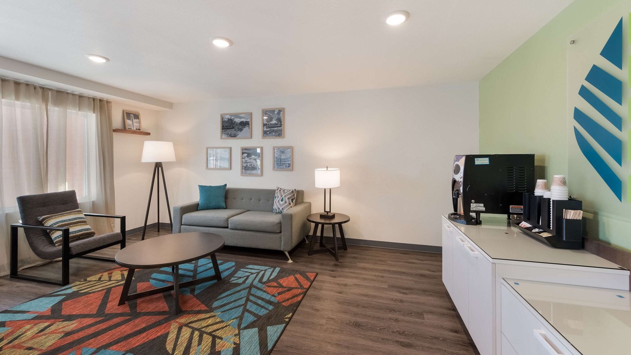 Photo of Others in Murlin Heights