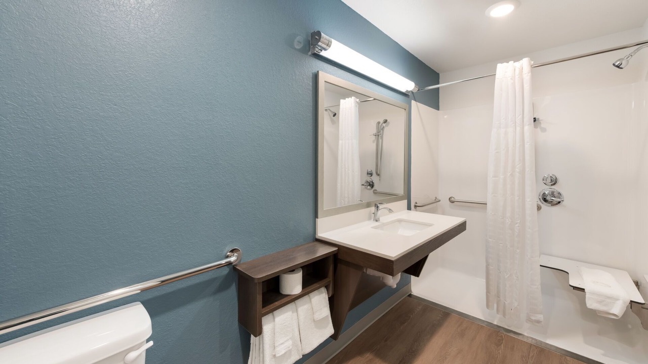 Photo of Others in Murlin Heights