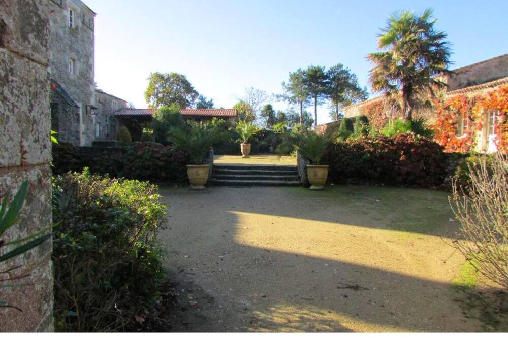 Photo of Outdoor in Landevieille