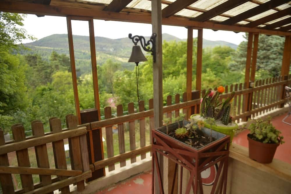 Photo of Patio Balcony in Thorenc