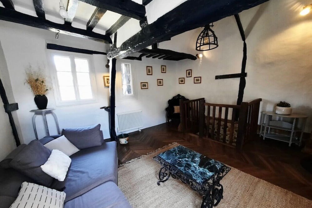 Photo of Livingroom in Cormeilles