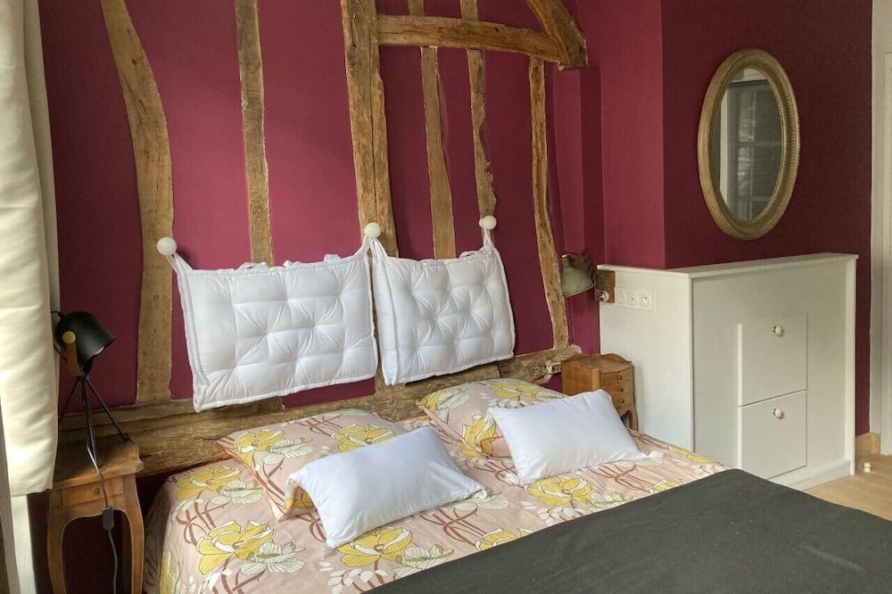 Photo of Bedroom in Cormeilles