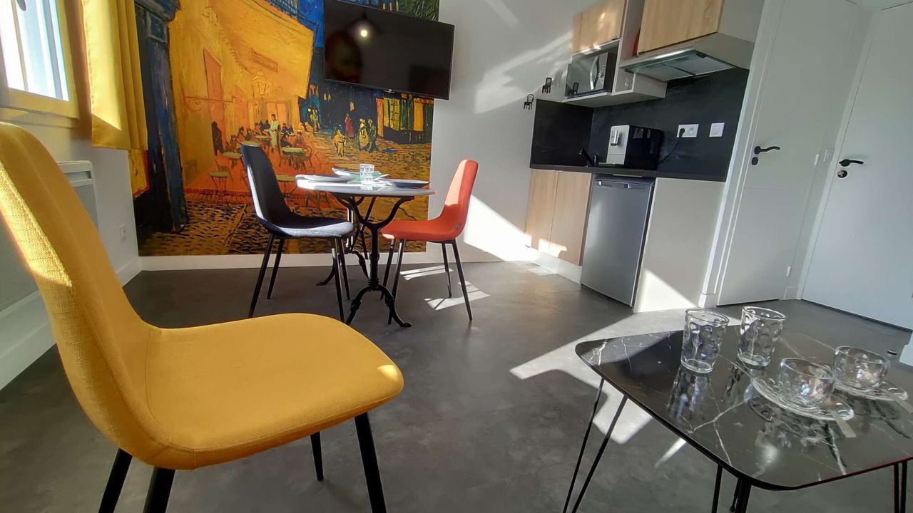 Photo of Others in Laval