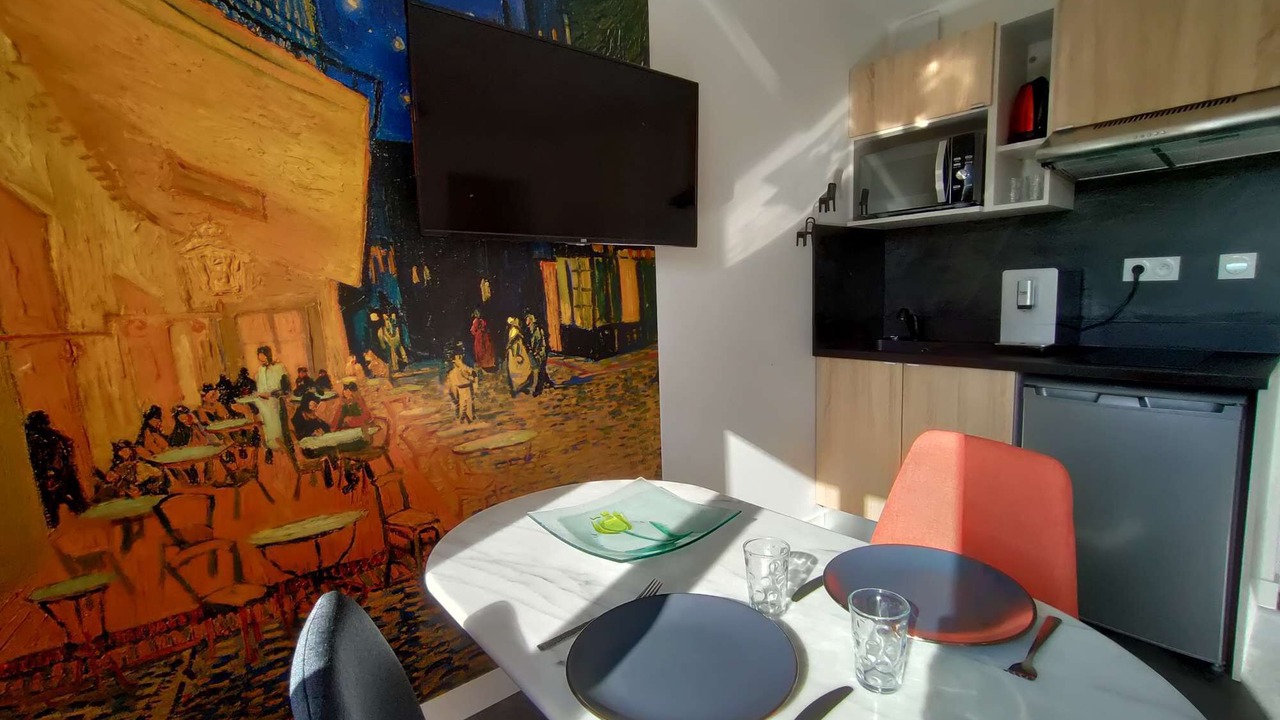 Photo of Others in Laval