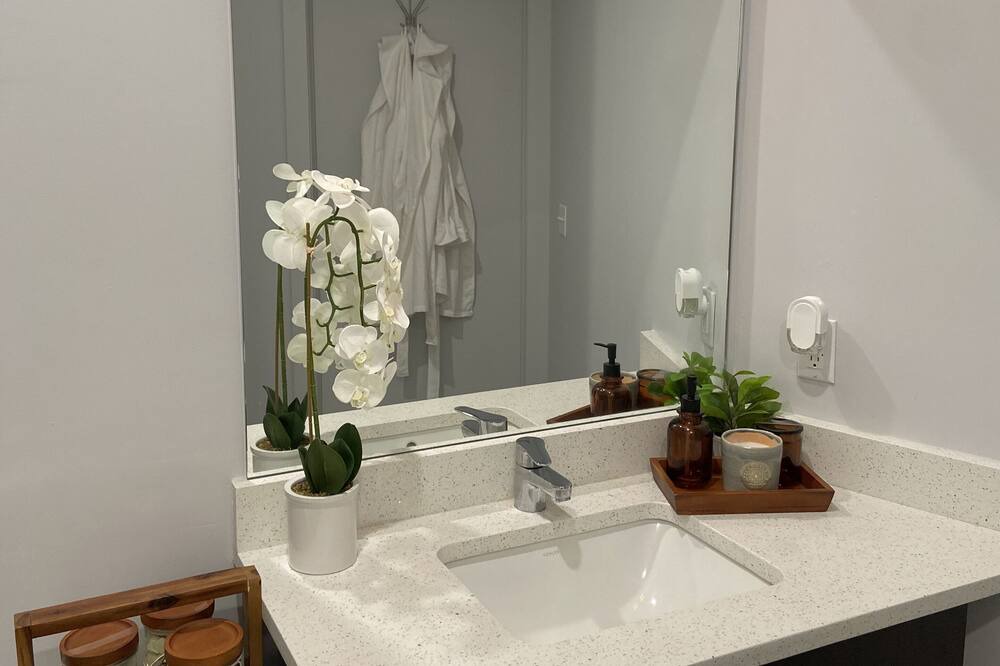 Photo of Bathroom in McGinley Square