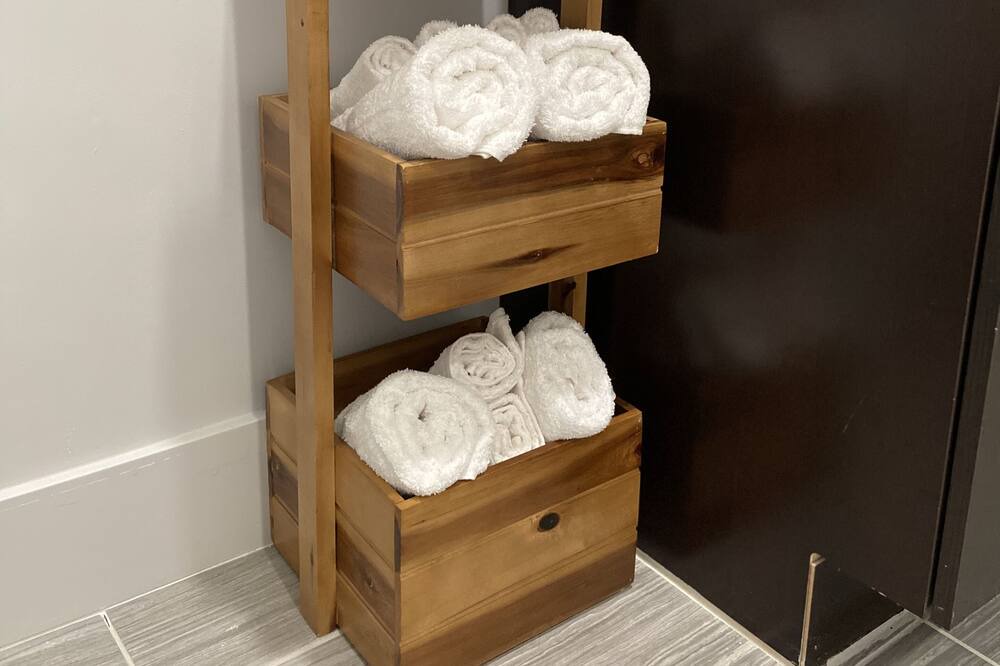 Photo of Bathroom in McGinley Square