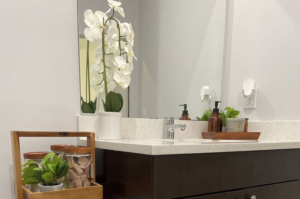 Photo of Bedroom in McGinley Square