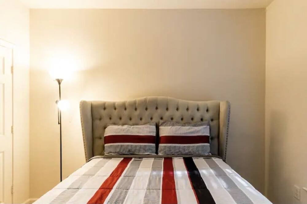 Photo of Bedroom in Lithonia