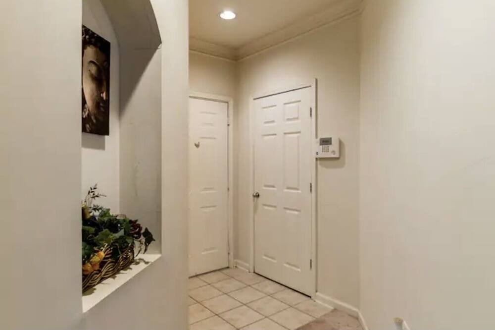 Photo of Others in Lithonia