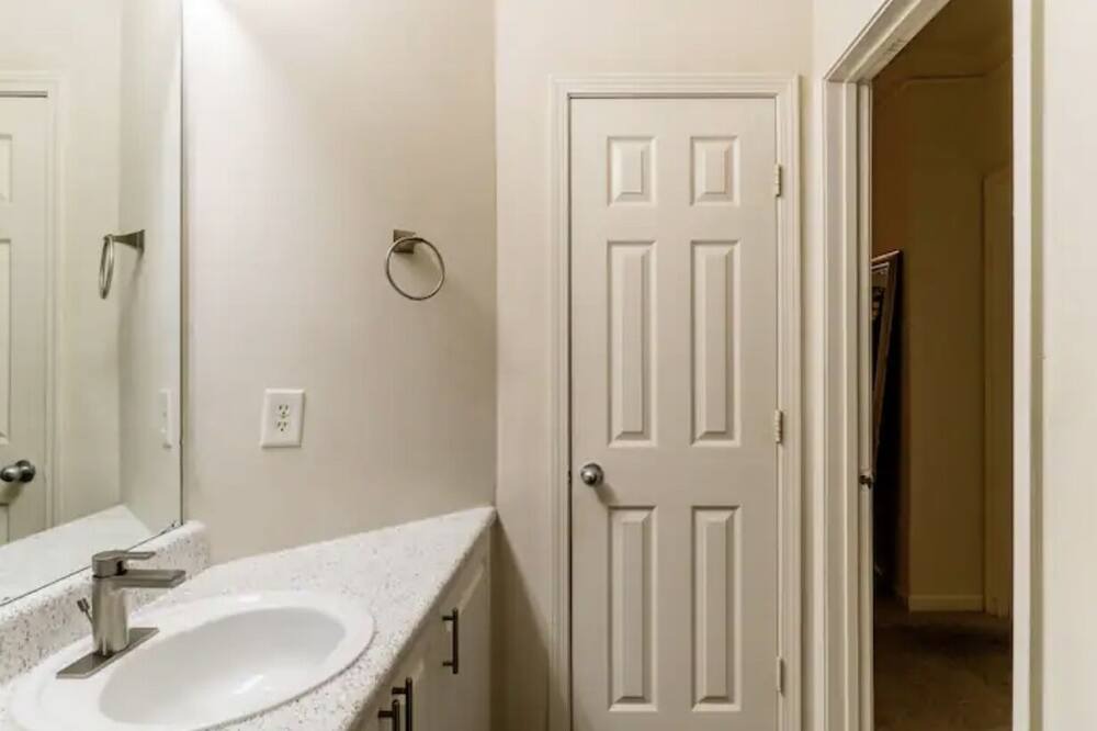 Photo of Bedroom in Lithonia