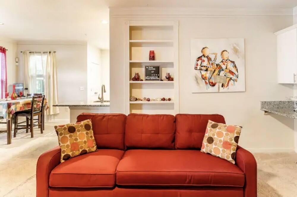 Photo of Livingroom in Lithonia