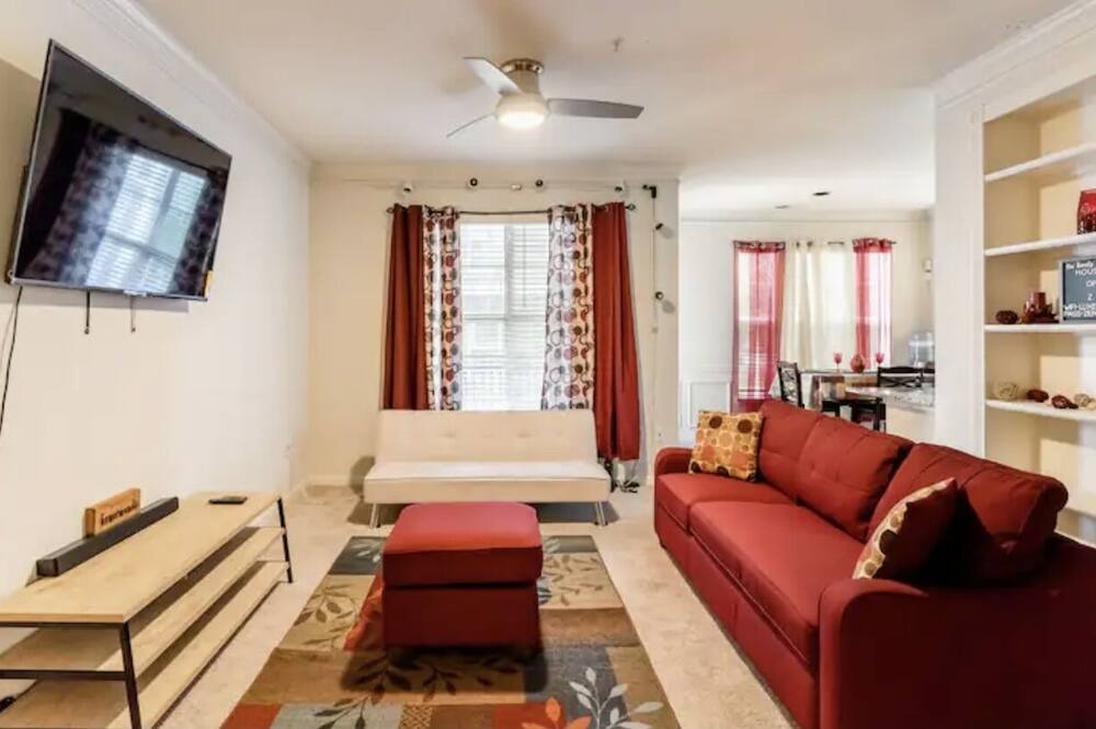 Photo of Livingroom in Lithonia