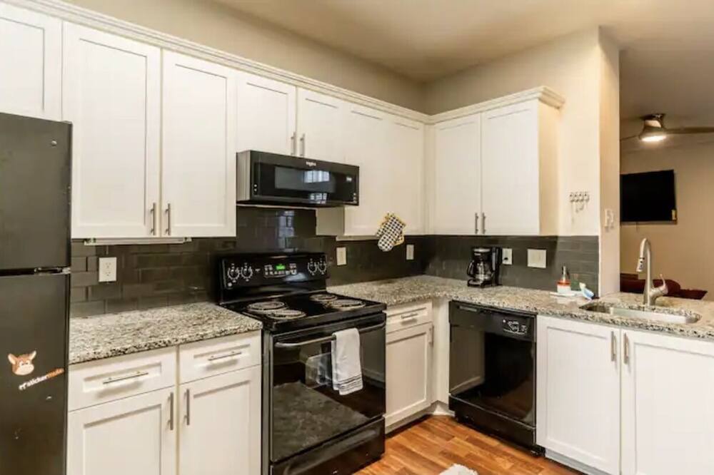Photo of Kitchen in Lithonia