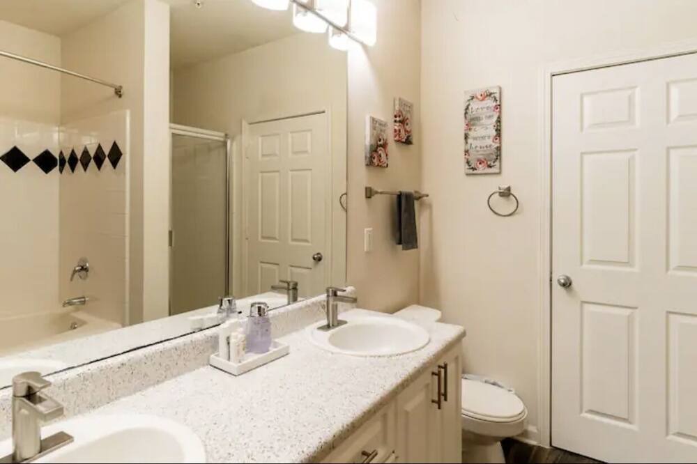 Photo of Bedroom in Lithonia