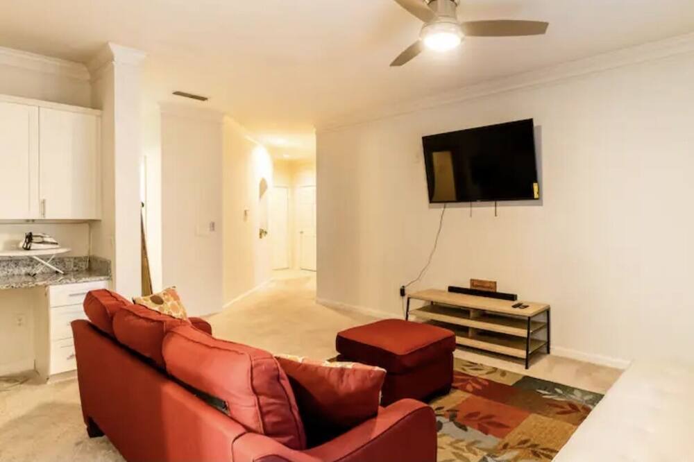 Photo of Livingroom in Lithonia