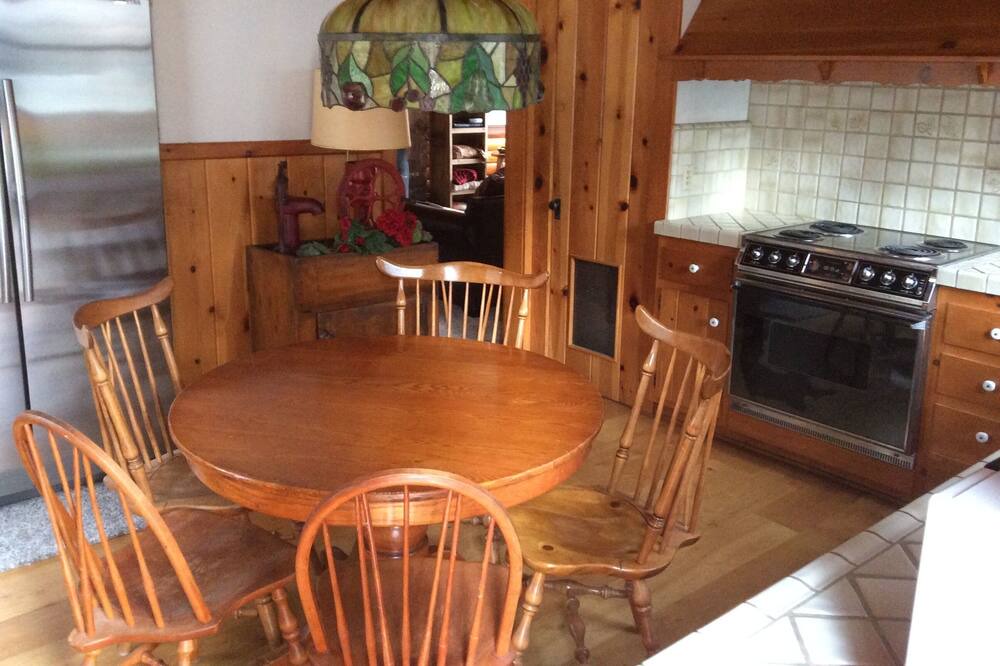 Photo of Kitchen in Patton
