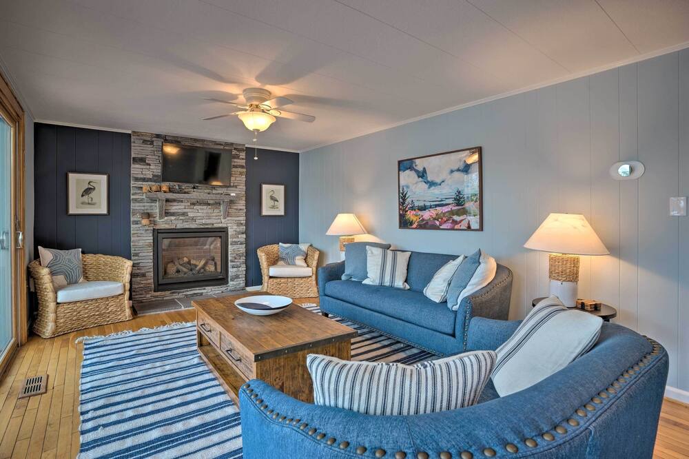 Photo of Livingroom in Mount Holly