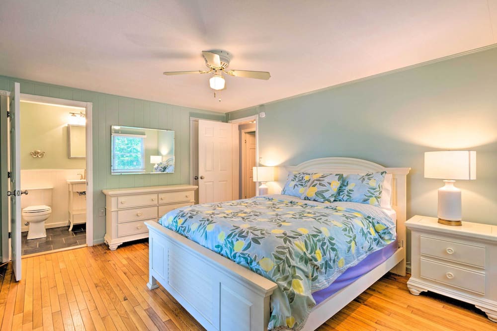 Photo of Others in Mount Holly