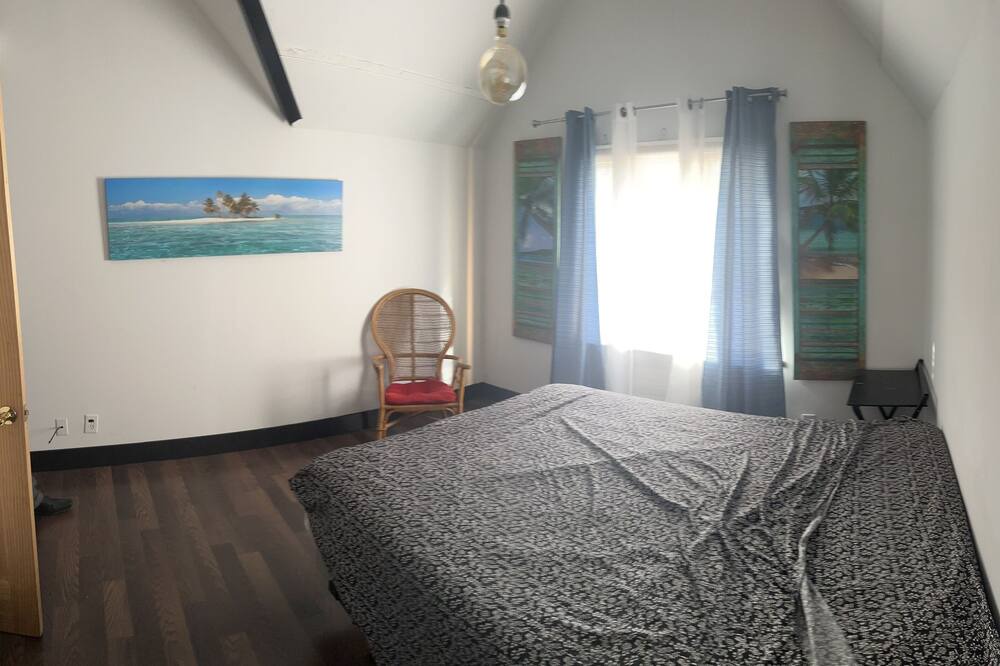 Photo of Bedroom in Buffalo