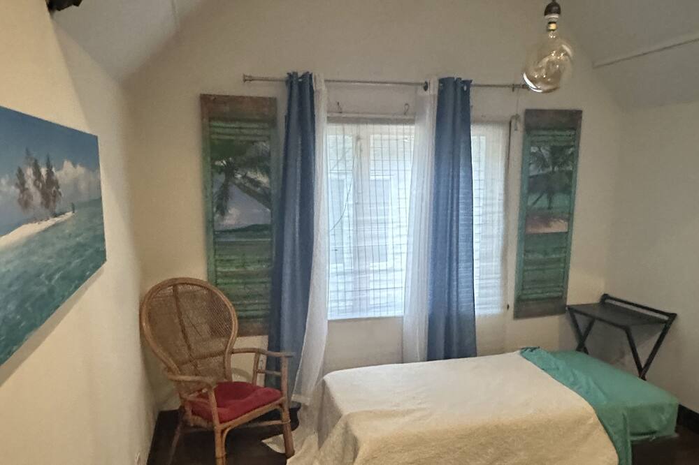 Photo of Bedroom in Buffalo