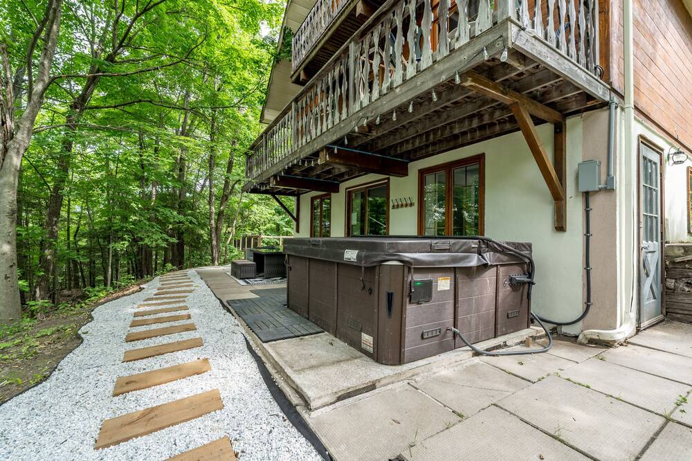 Photo of Outdoor in Cantley
