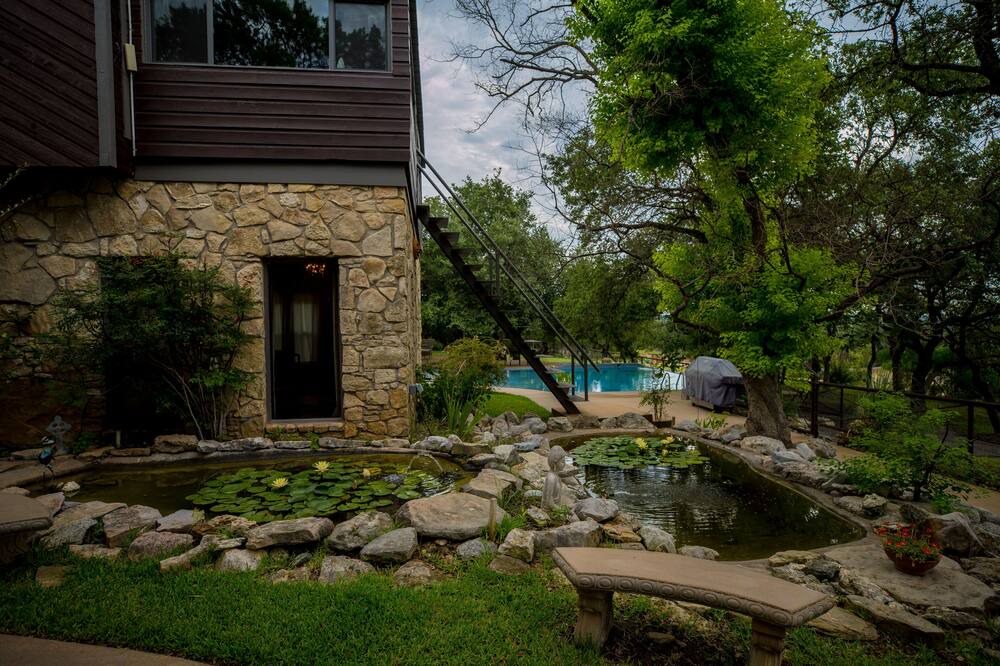 Photo of Outdoor in Spicewood