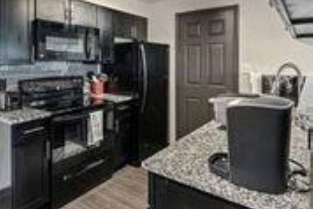 Photo of Kitchen in Universal City