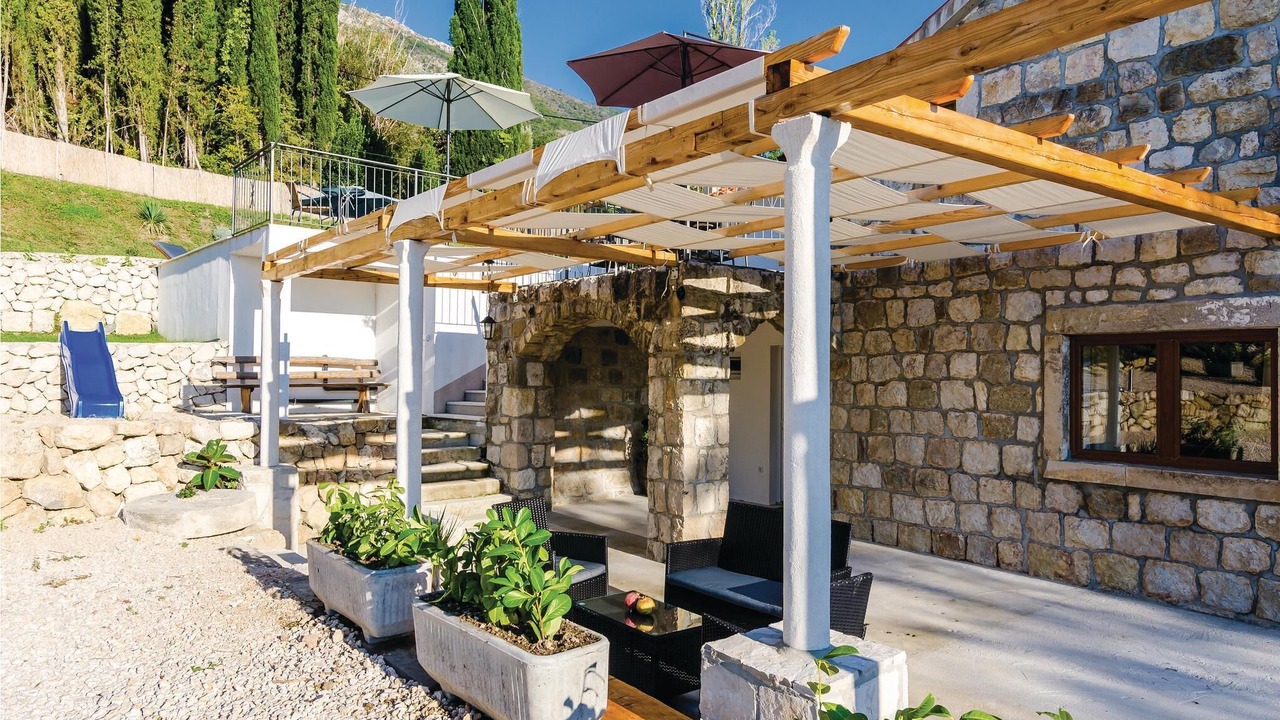 Photo of Patio Balcony in Vodovađa