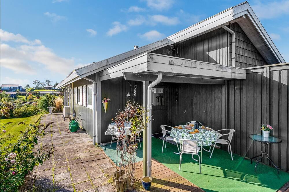 Photo of Others in Floutrup