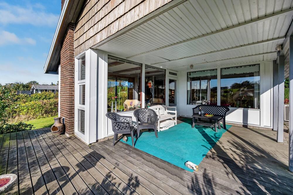 Photo of Others in Floutrup