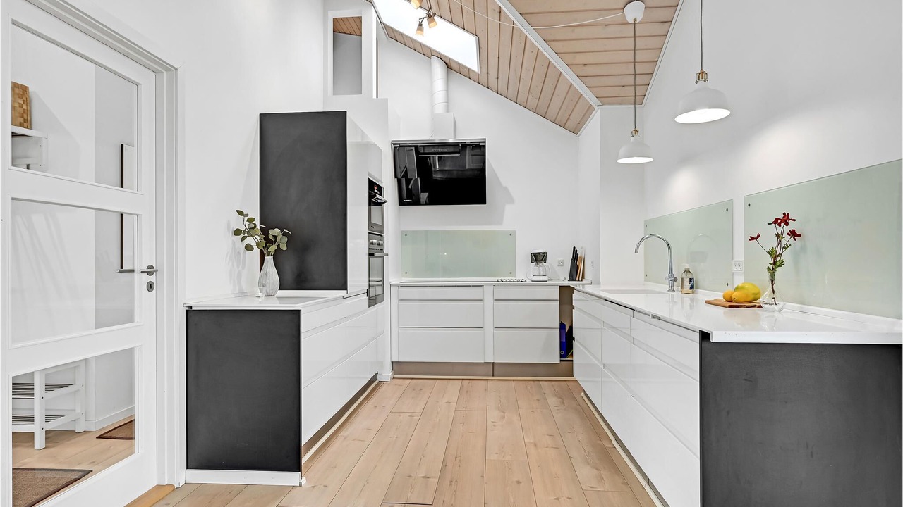 Photo of Kitchen in Elsegarde Strand