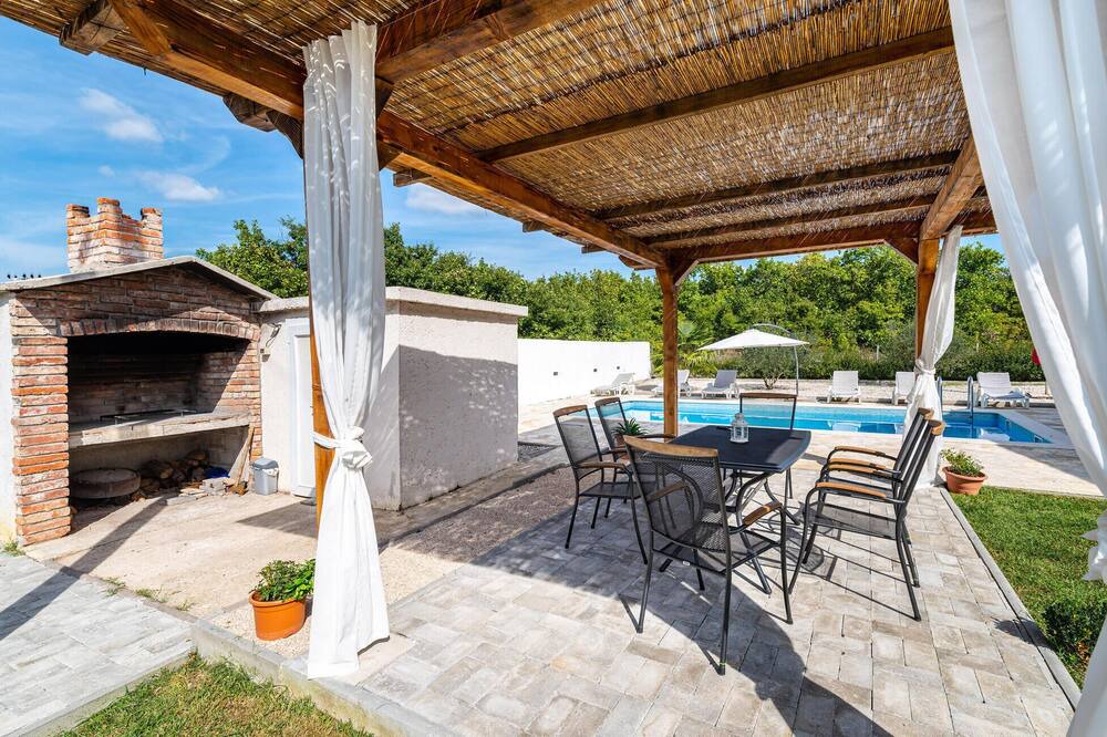 Photo of Outdoor in Lovinac