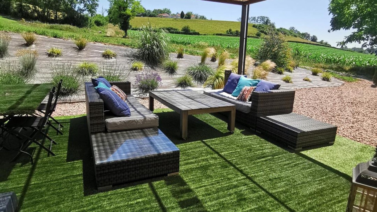 Photo of Outdoor in Cognat-Lyonne