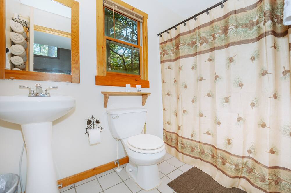 Photo of Bathroom in Chatsworth