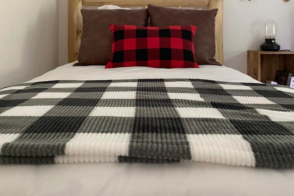 Photo of Bedroom in Prattsville