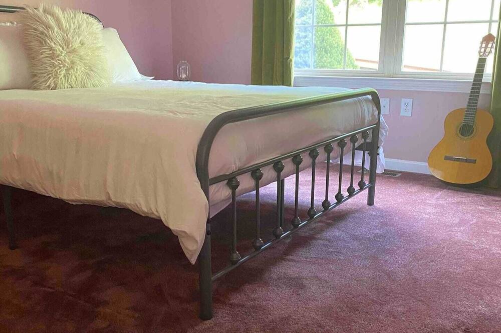 Photo of Bedroom in Prattsville