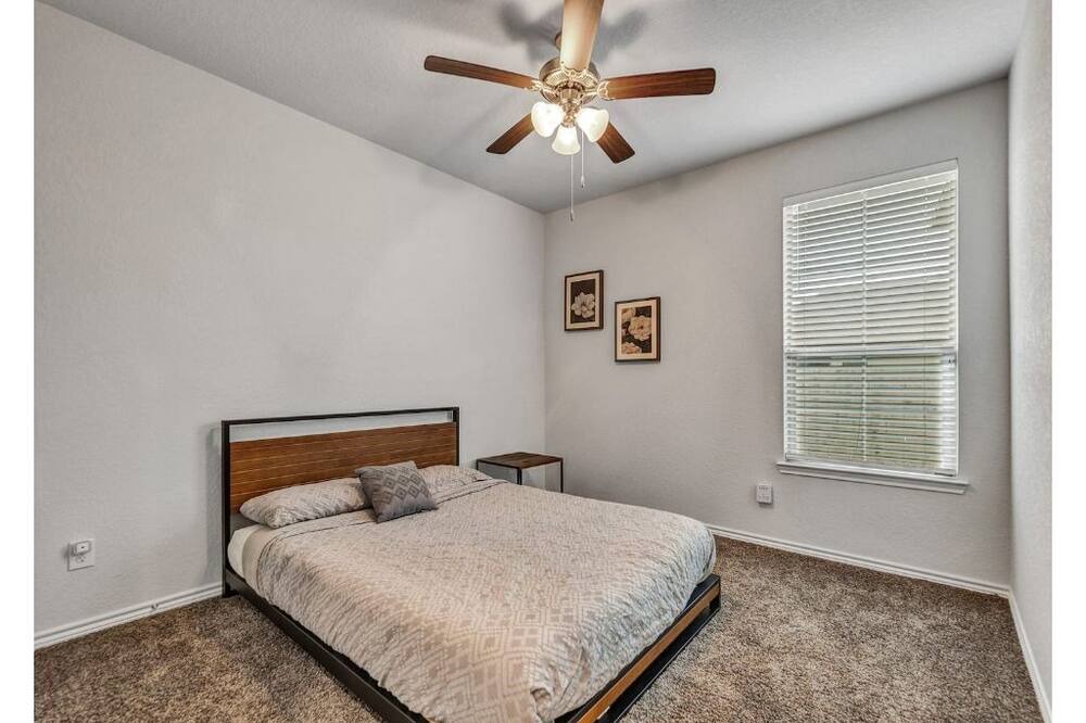 Photo of Bedroom in Wellborn