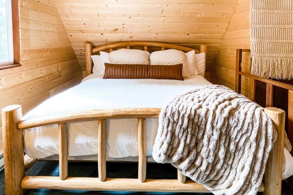 Photo of Others in Packwood