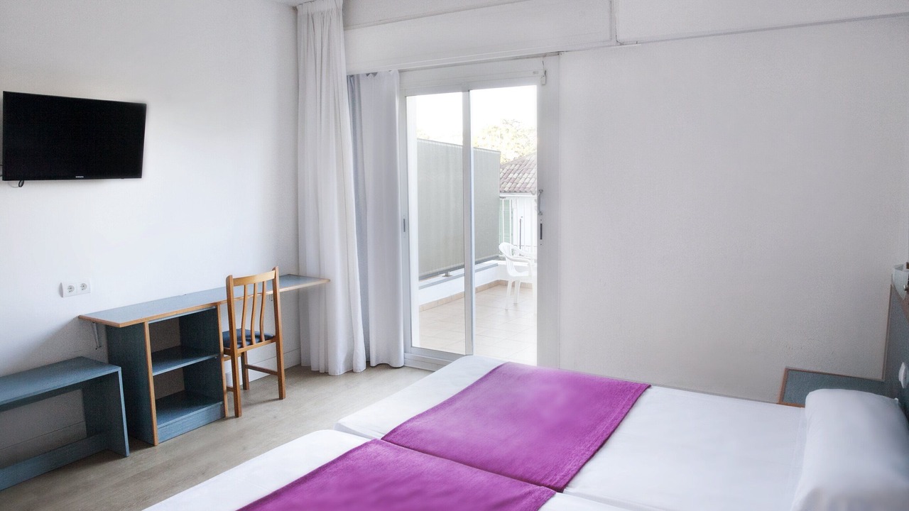 Photo of Bedroom in Comarruga