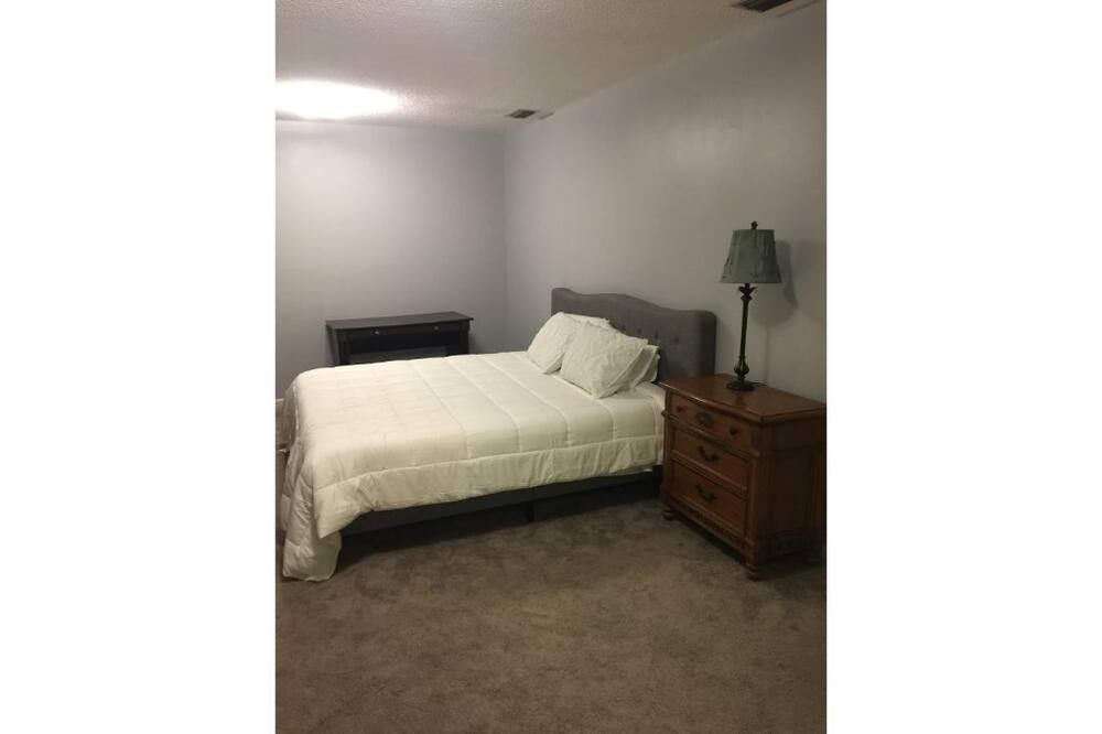 Photo of Bedroom in Jonesboro