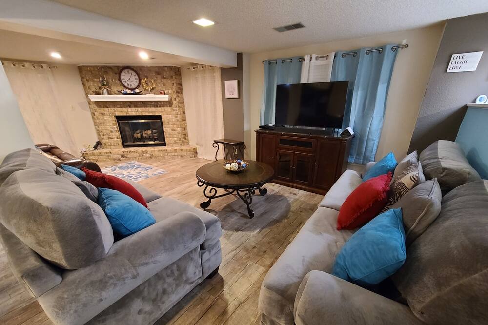 Photo of Livingroom in Burton
