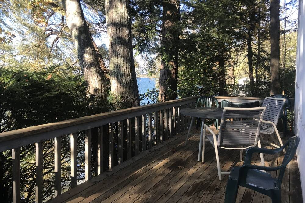 Photo of Patio Balcony in Sprout Brook