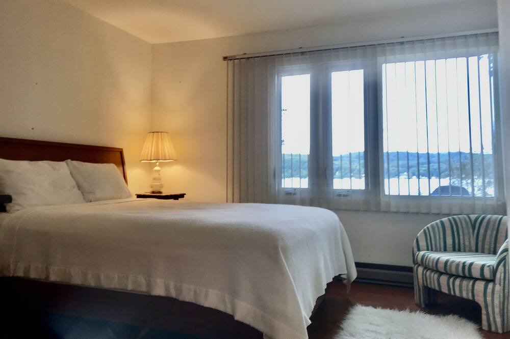 Photo of Bedroom in Sprout Brook