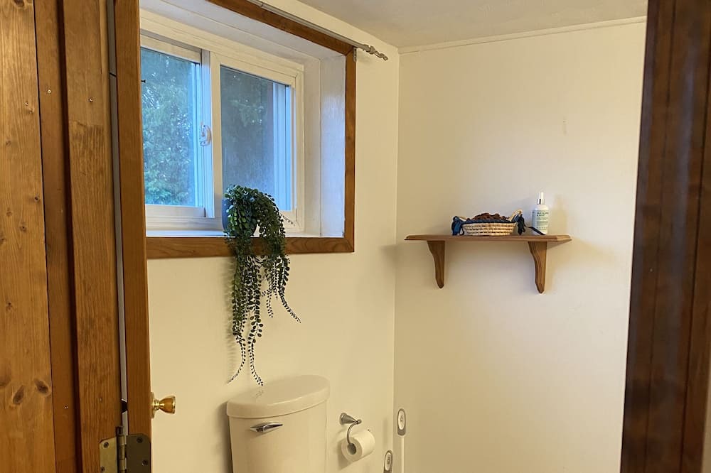 Photo of Bathroom in Oneonta