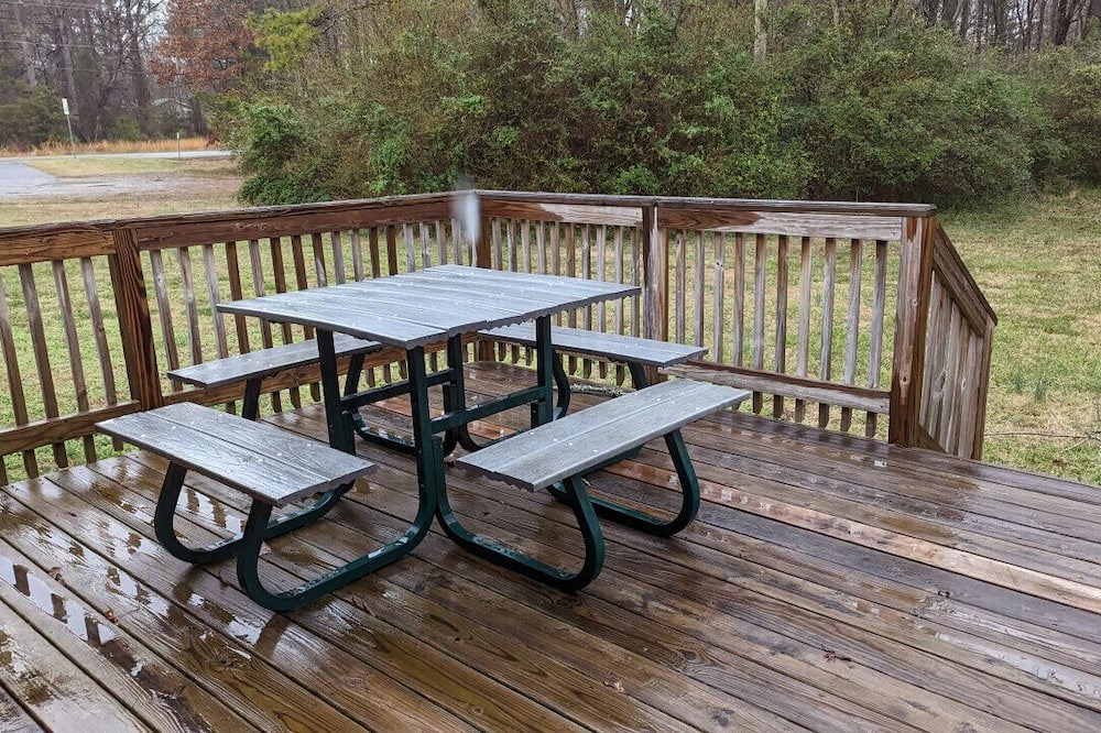 Photo of Others in Quinton