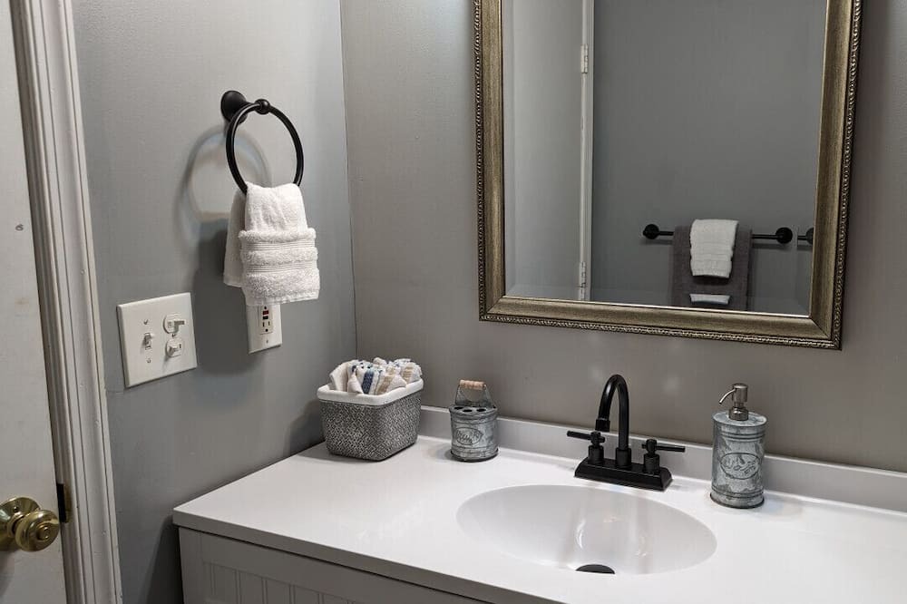 Photo of Bathroom in Quinton