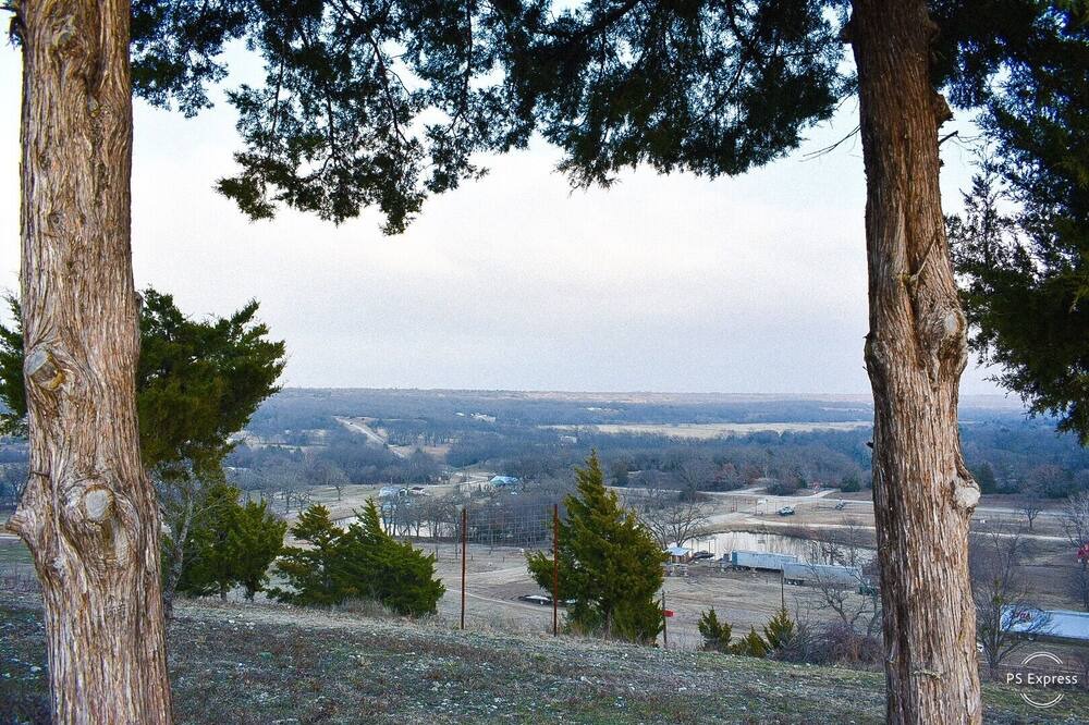 Photo of Others in Forestburg