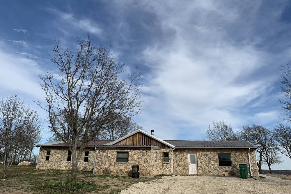 Photo of Outdoor in Forestburg