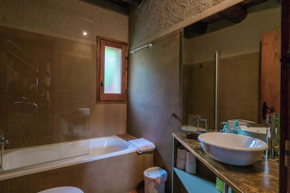 Photo of Bathroom in Oden