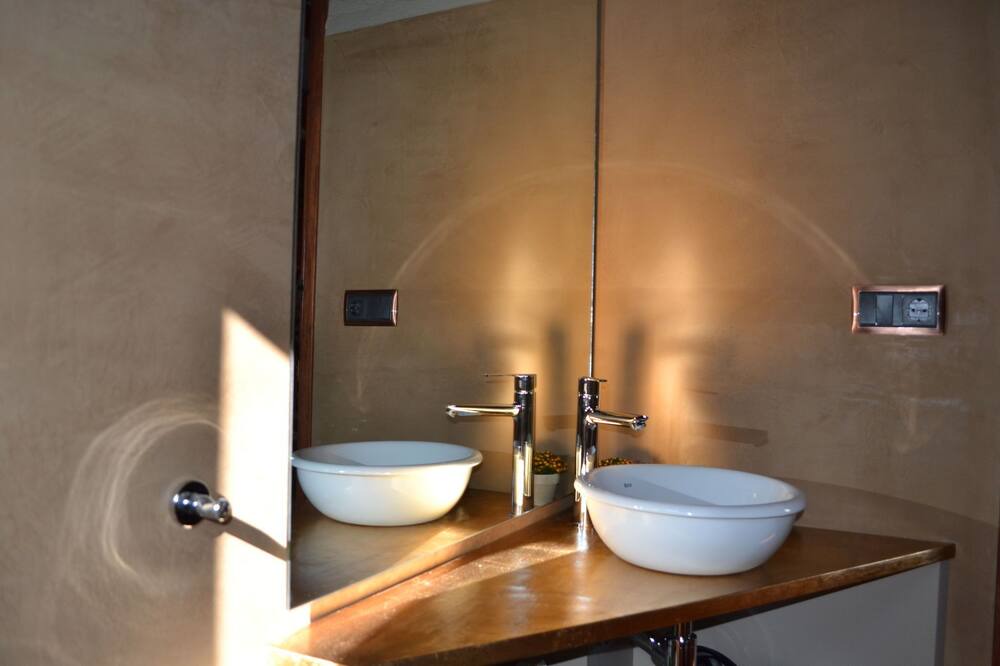 Photo of Bathroom in Oden